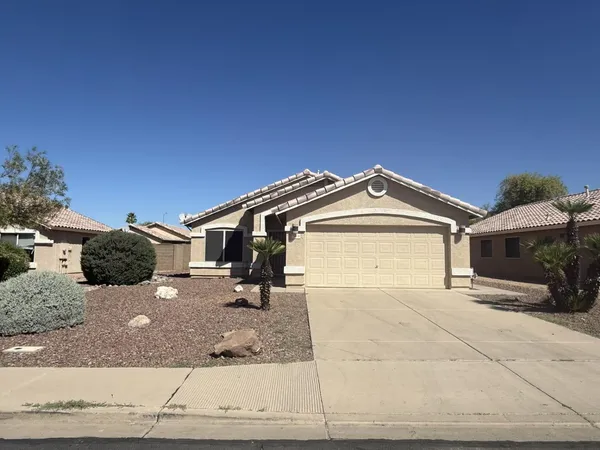 $1,800 | 8638 East Capri Avenue, Mesa, AZ 85208