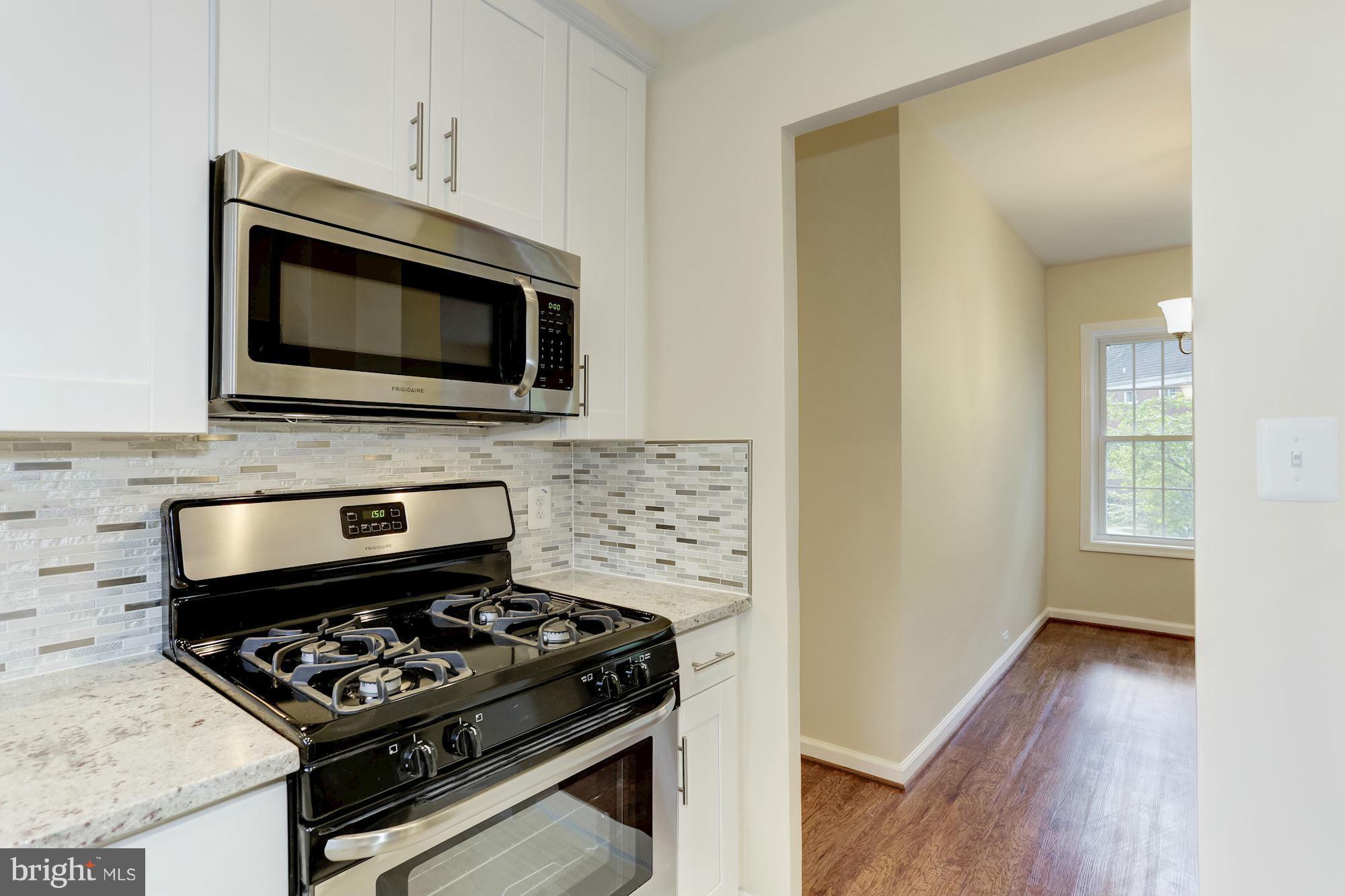 3234 Gunston Road, Unit 1 Alexandria, VA 22302 - Photo 14 of 27 Kitchen