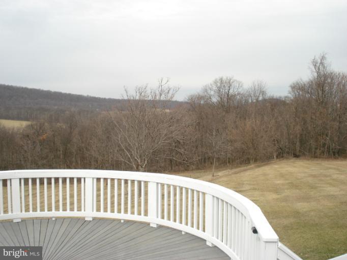 151 Upper Ridge Road Winchester, VA 22603 - Photo 4 of 14 Exterior (Rear)