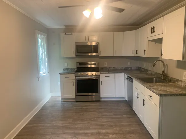 $2,795 | 14 B Preble Street, Dover, NH 03820