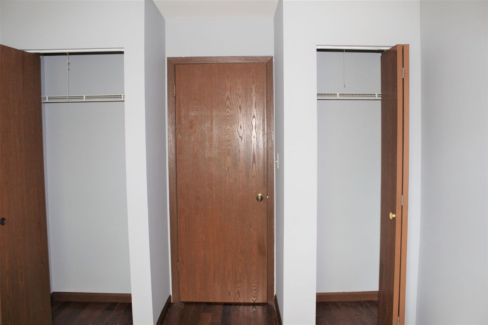 1391 Rennet Drive Naperville, IL 60565 - Photo 17 of 21 a view of a hallway with closet area