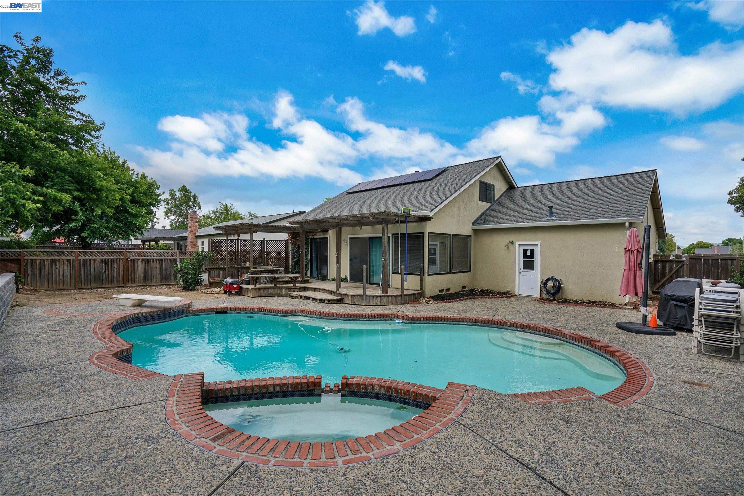1463 Wilton Road Livermore, CA 94551 - Photo 6 of 34