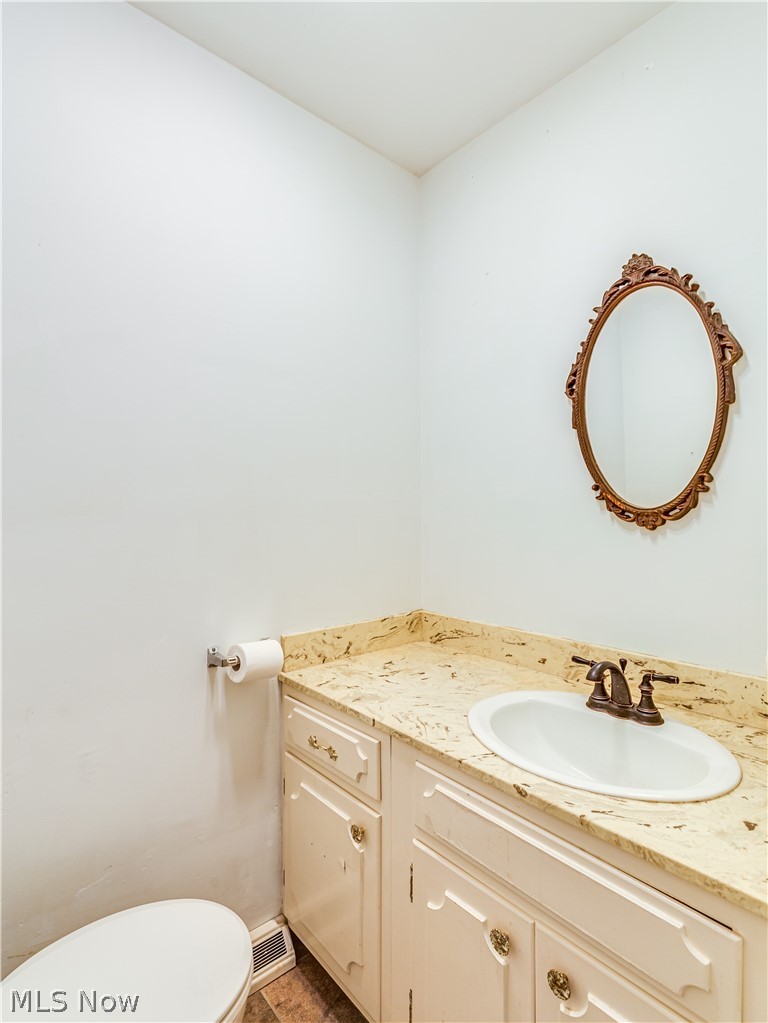 2634 Glenmont Road Northwest Canton, OH 44708 - Photo 18 of 35 Gallery Image 18