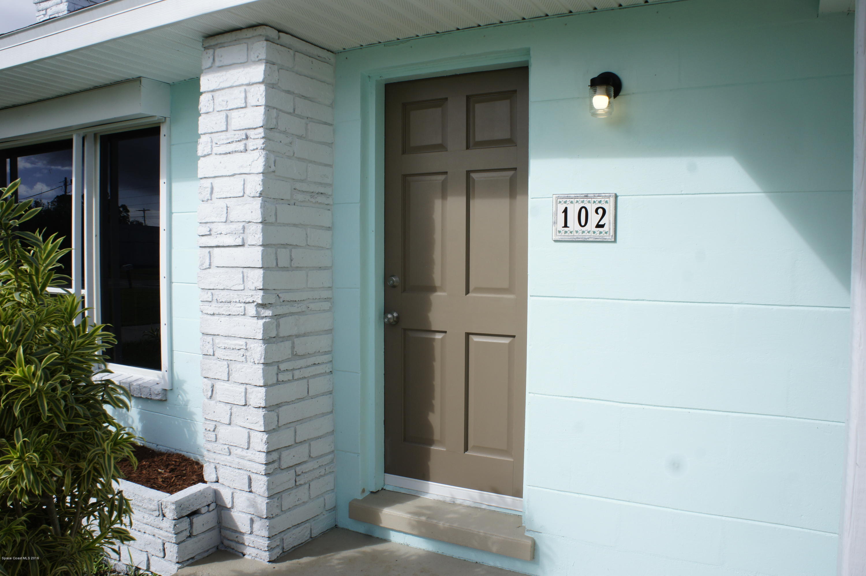 102 Butler Street Melbourne, FL 32901 - Photo 4 of 38 _DSC4917