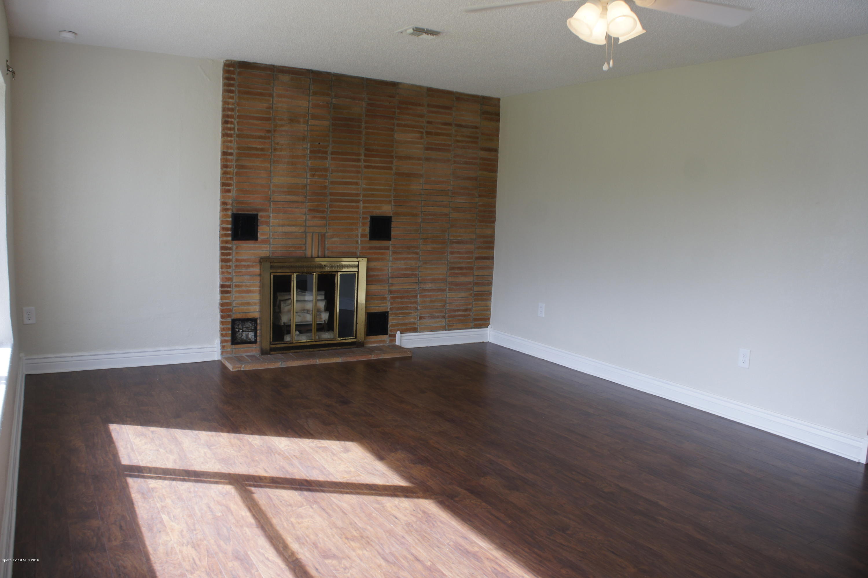 102 Butler Street Melbourne, FL 32901 - Photo 5 of 38 _DSC4920