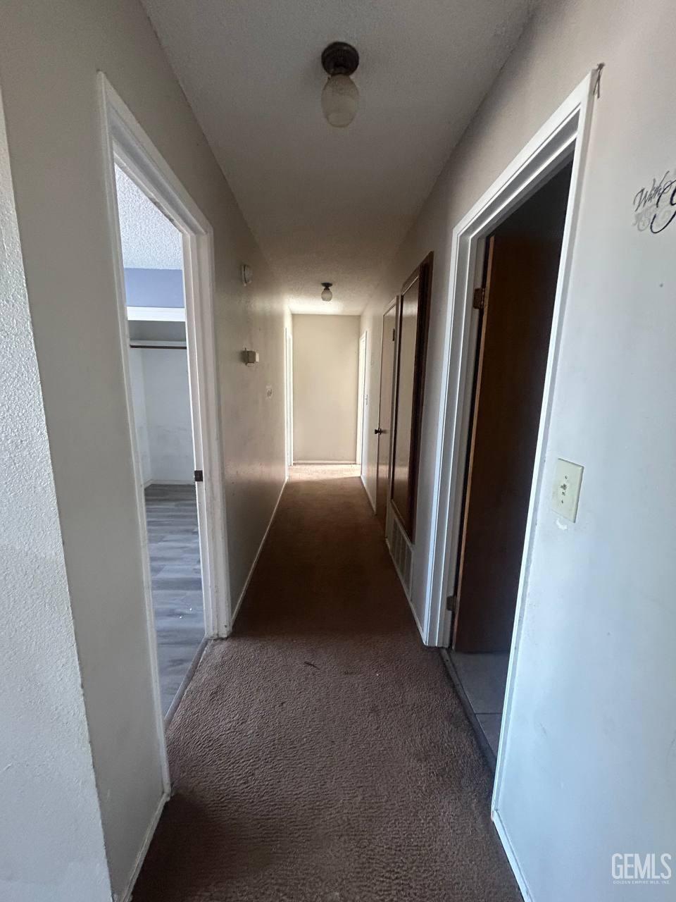 Undisclosed Address Tehachapi, CA 93561 - Photo 10 of 10 a view of a hallway