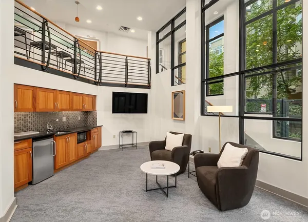 $2,995 | 5450 Leary Avenue Northwest, Unit 245, Seattle, WA 98107