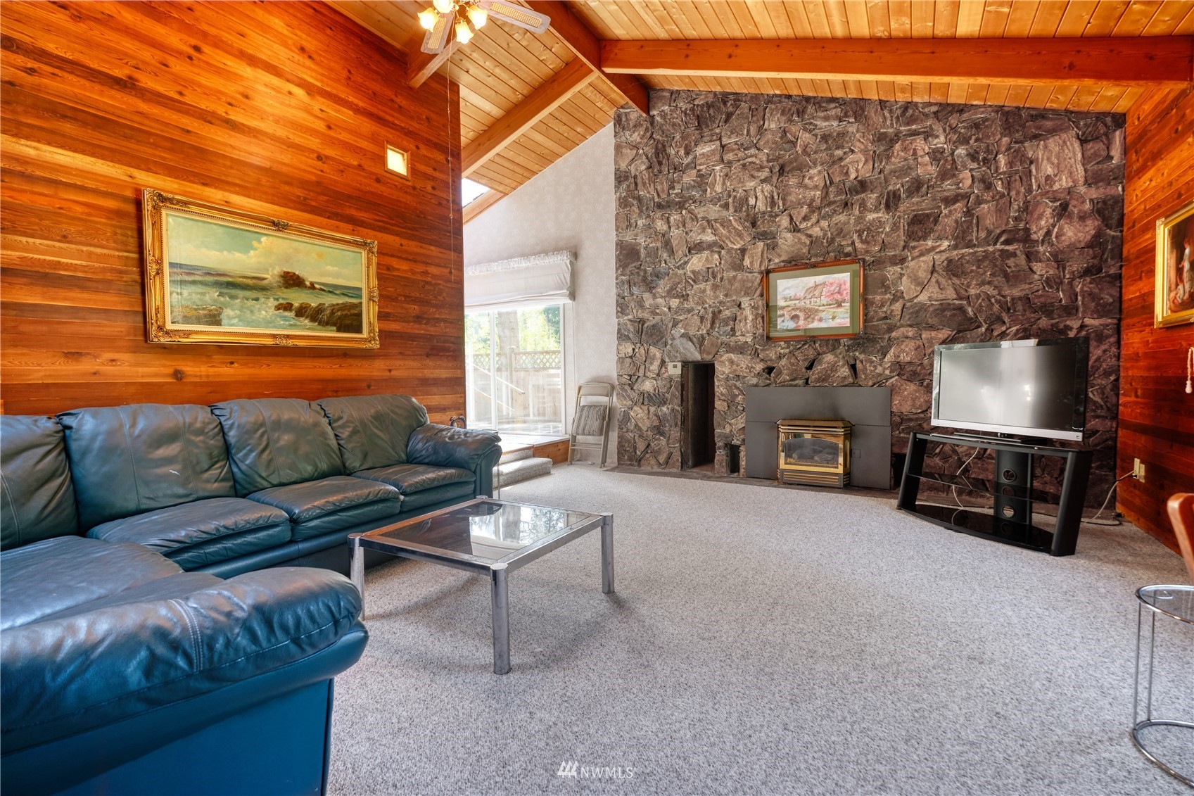 2249 Cedar Point Avenue Point Roberts, WA 98281 - Photo 19 of 37 Gallery Image 19