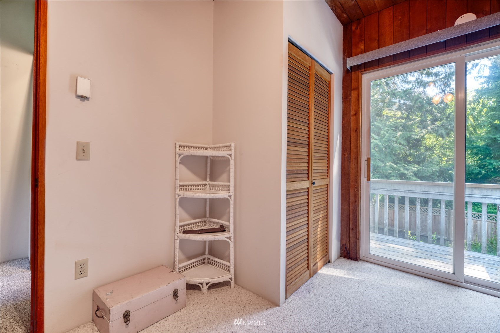 2249 Cedar Point Avenue Point Roberts, WA 98281 - Photo 33 of 37 Gallery Image 33