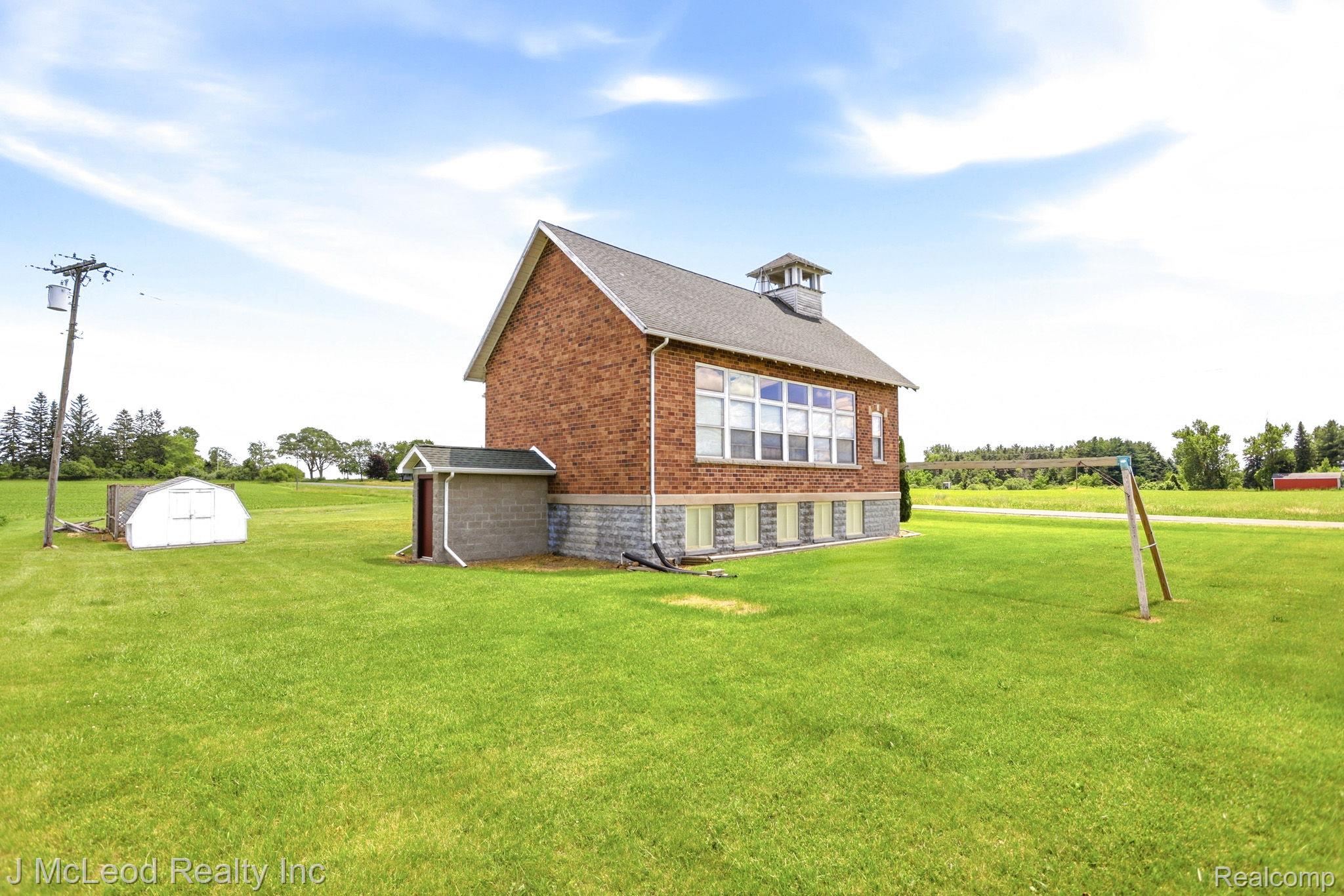 2515 East Akron Road Caro, MI 48723 - Photo 41 of 54 42-web-or-mls-2515 E Akron Rd-19.jpg
