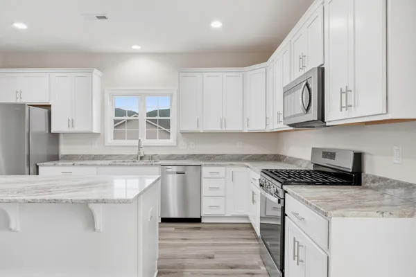 $404,750 | 5510 New Pleasant Way, Salem, VA 24153