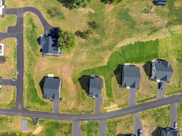 $404,750 | 5510 New Pleasant Way, Salem, VA 24153