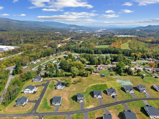 $414,750 | 5510 New Pleasant Way, Salem, VA 24153