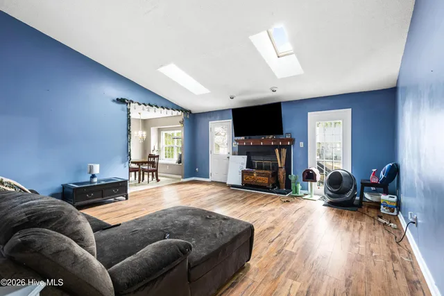 $245,000 | 217 Wedgewood Drive, Jacksonville, NC 28546