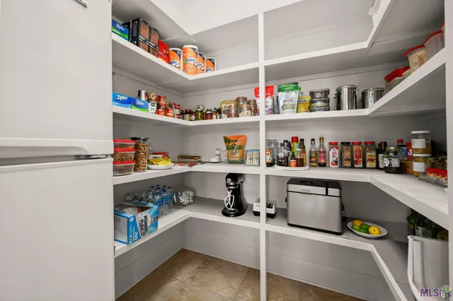 $925,000 | 21839 Waterfront E Drive, Maurepas, LA 70449