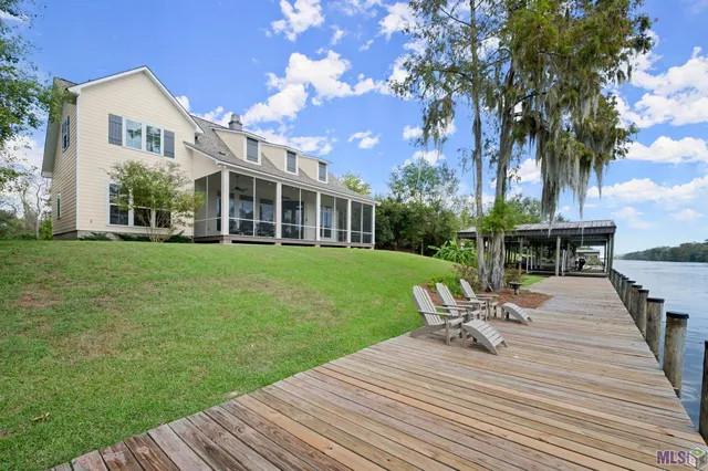 $925,000 | 21839 Waterfront E Drive, Maurepas, LA 70449