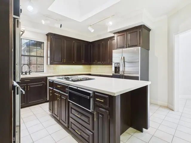 an empty room with an entryway