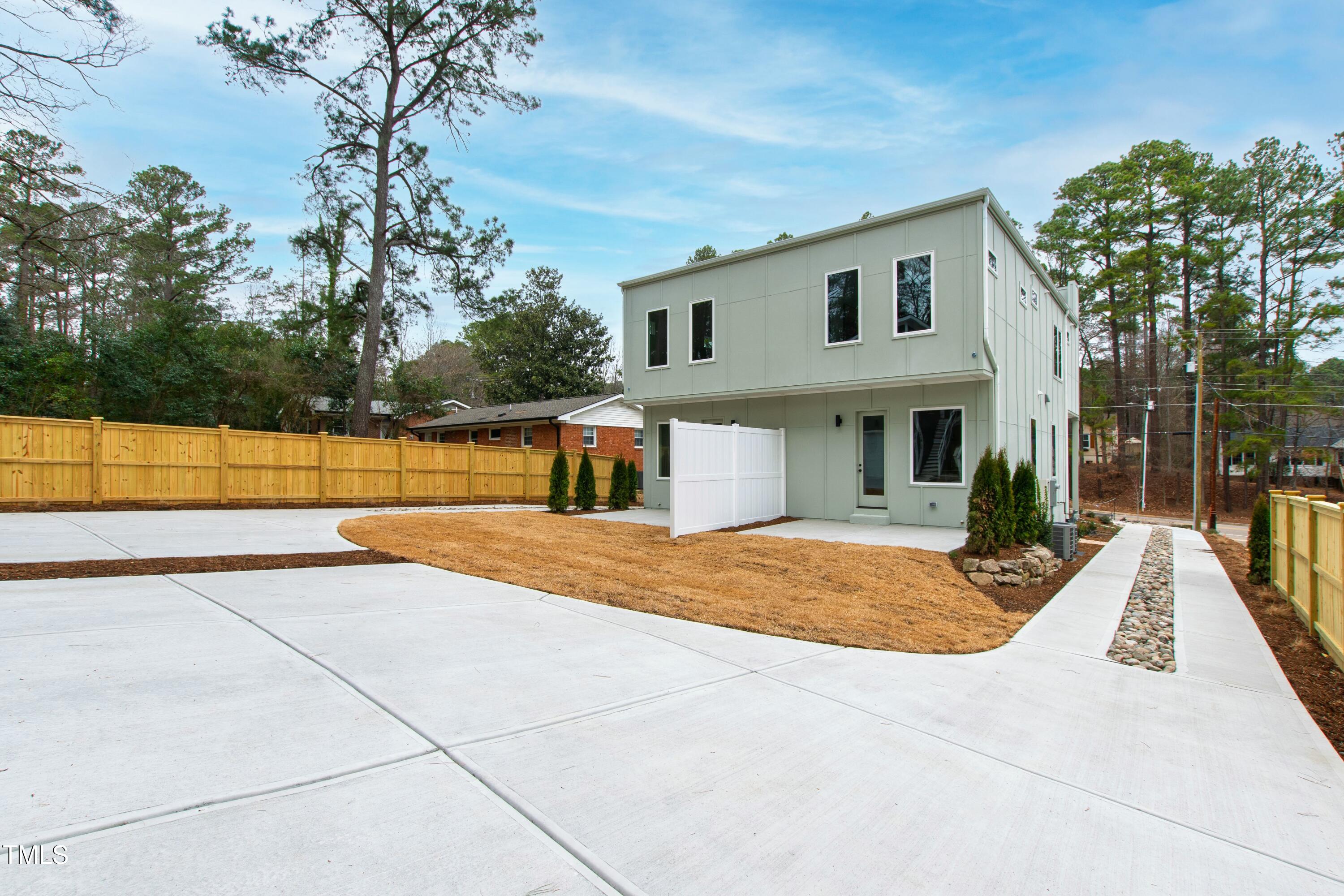 2730 Milburnie Road Raleigh, NC 27610 - Photo 10 of 49 tempImage2ZYGpc