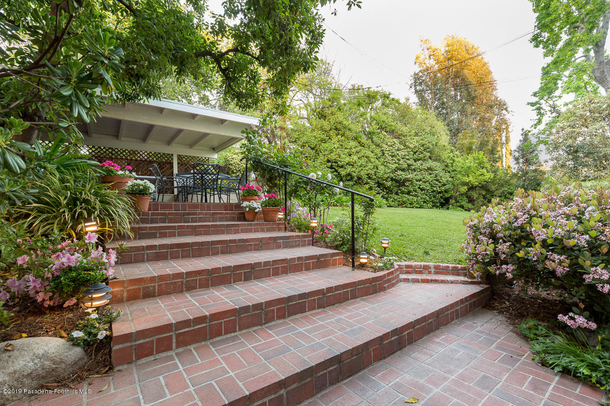 155 Club Road Pasadena, CA 91105 - Photo 46 of 50 a view of outdoor space deck and tree