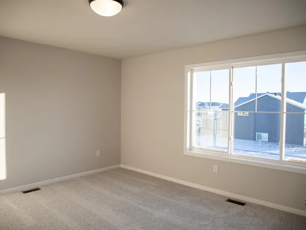 $397,373 | 1187 Rachel Drive West, West Fargo, ND 58078