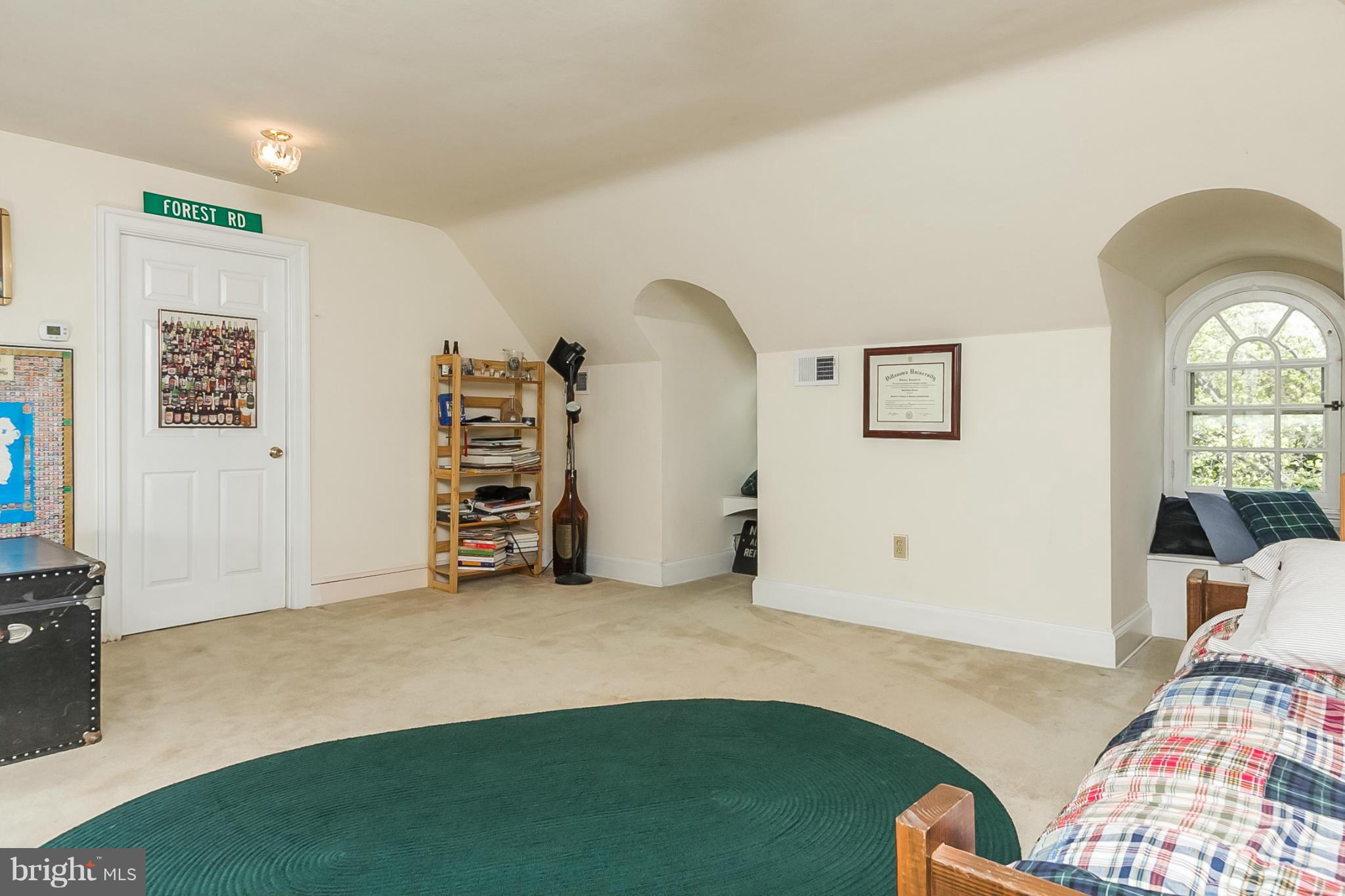 3 Wendover Road Baltimore, MD 21218 - Photo 20 of 30 Family Room