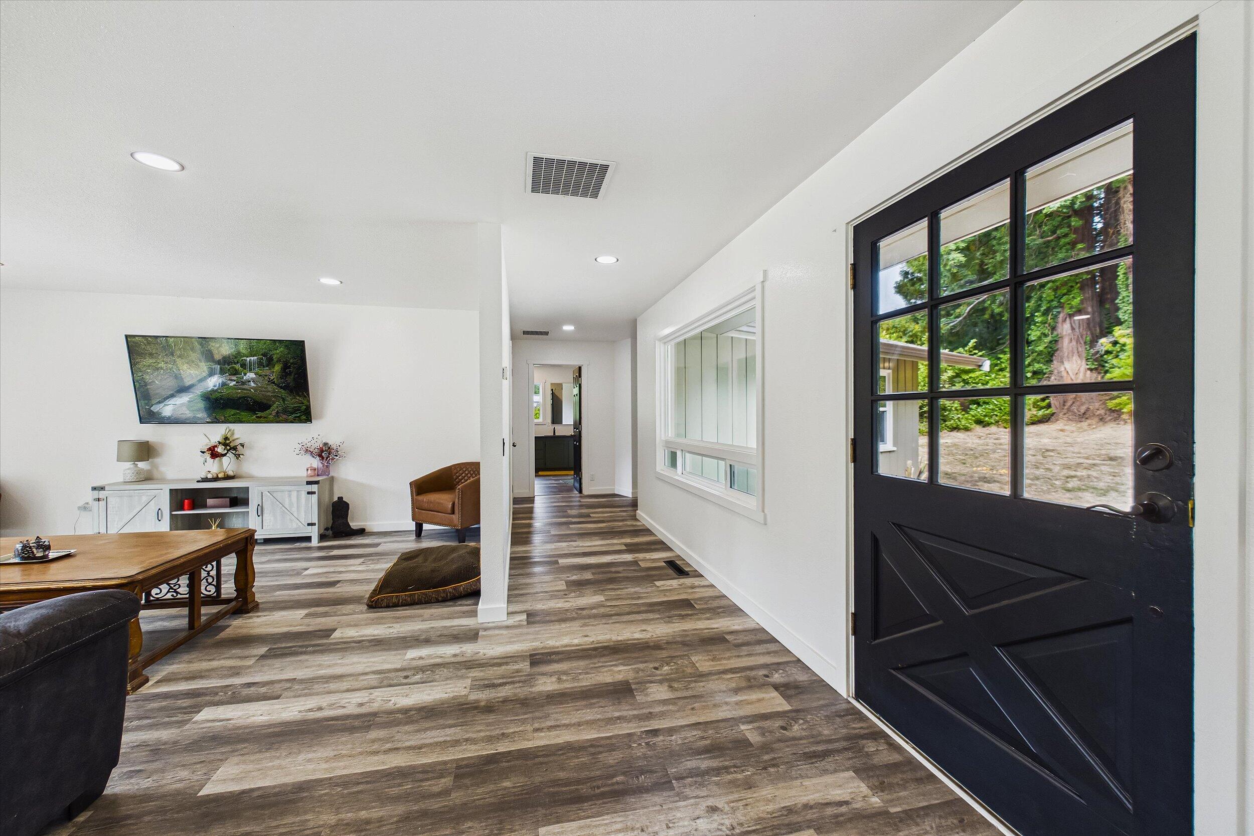 55 Eel Point Road Rio Dell, CA 95562 - Photo 28 of 59 Gallery Image 28