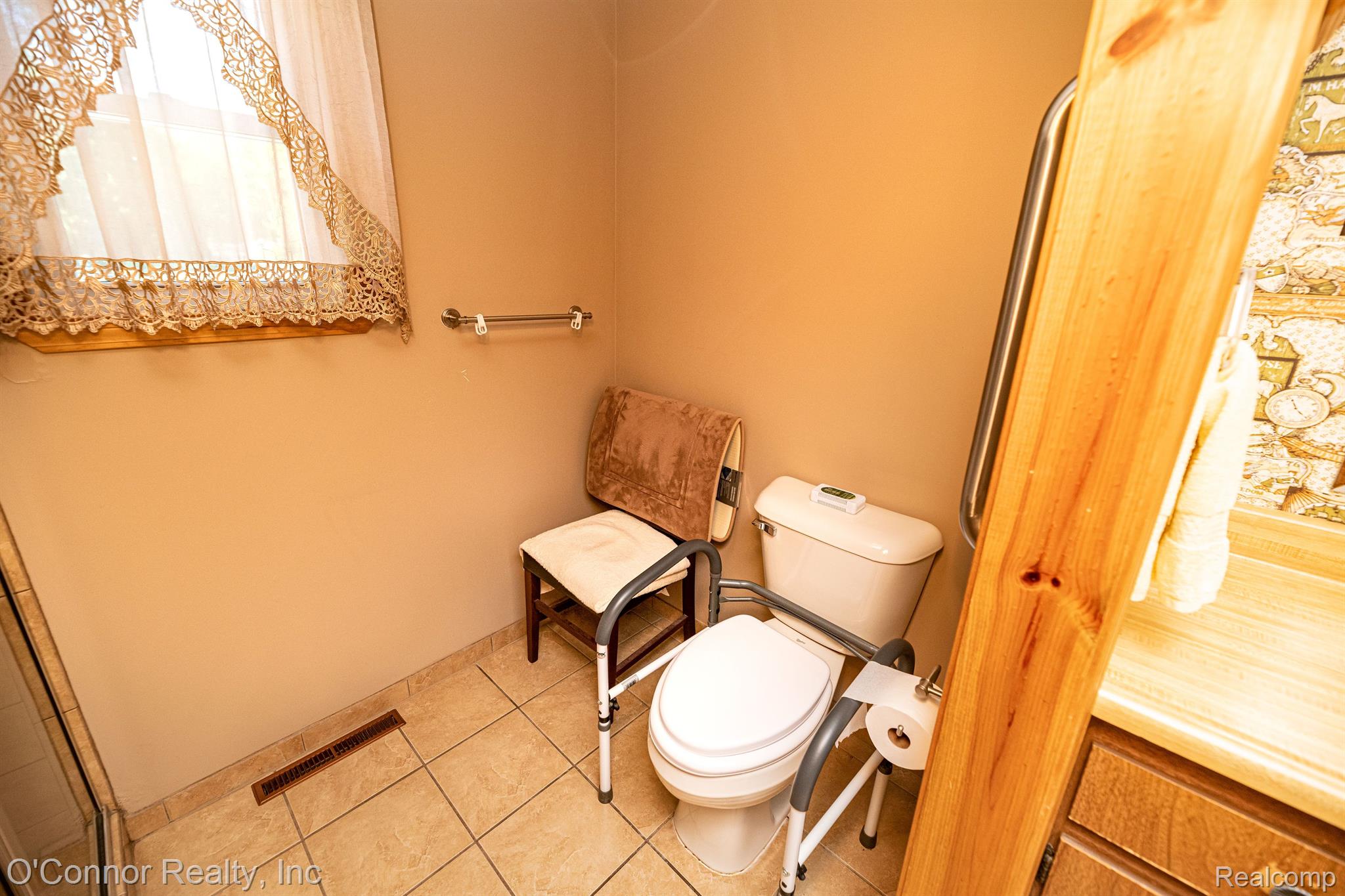 2455 Partridge Road Port Huron, MI 48060 - Photo 21 of 30 Gallery Image 21