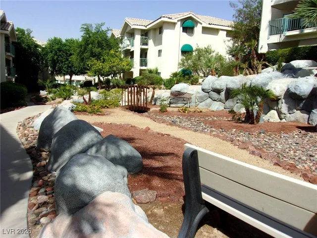 $172,000 | 3550 Bay Sands Drive, Unit 2037, Laughlin, NV 89029