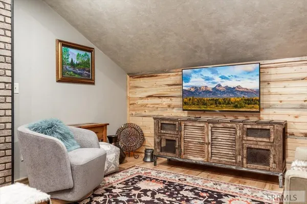 $969,000 | 4193 Lone Pine Street, Island Park, ID 83429