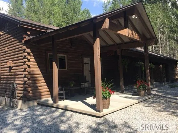 $969,000 | 4193 Lone Pine Street, Island Park, ID 83429