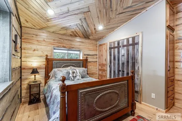 $969,000 | 4193 Lone Pine Street, Island Park, ID 83429
