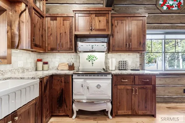 $969,000 | 4193 Lone Pine Street, Island Park, ID 83429