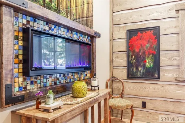 $969,000 | 4193 Lone Pine Street, Island Park, ID 83429