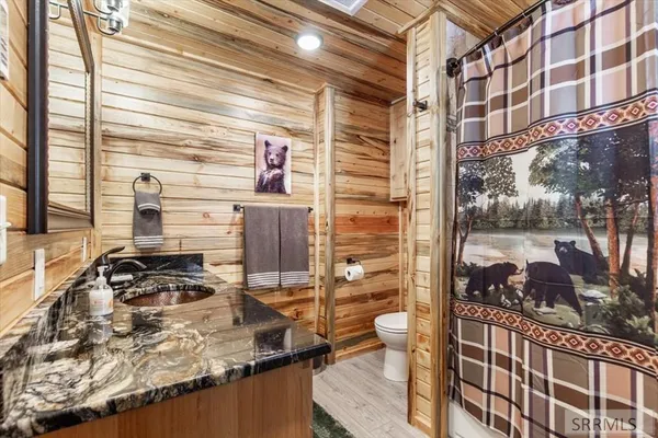 $969,000 | 4193 Lone Pine Street, Island Park, ID 83429