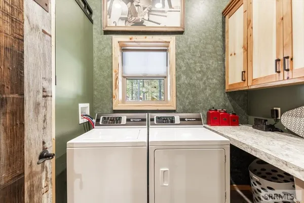 $969,000 | 4193 Lone Pine Street, Island Park, ID 83429