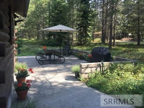 $969,000 | 4193 Lone Pine Street, Island Park, ID 83429