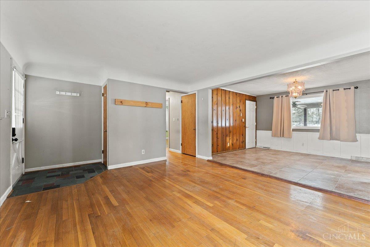 1094 Pamela Road Cincinnati, OH 45255 - Photo 7 of 20 Living Room View Towards Dining Room
