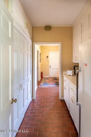 $695,000 | 9 Adam Circle, Natchez, MS 39120