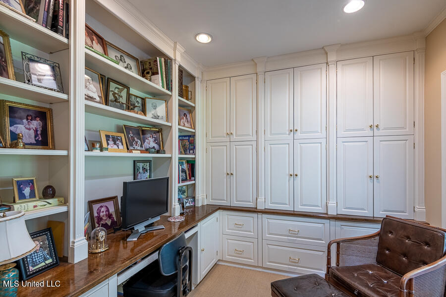 9 Adam Circle Natchez, MS 39120 - Photo 35 of 61 AdamsCircle_LowRes-4