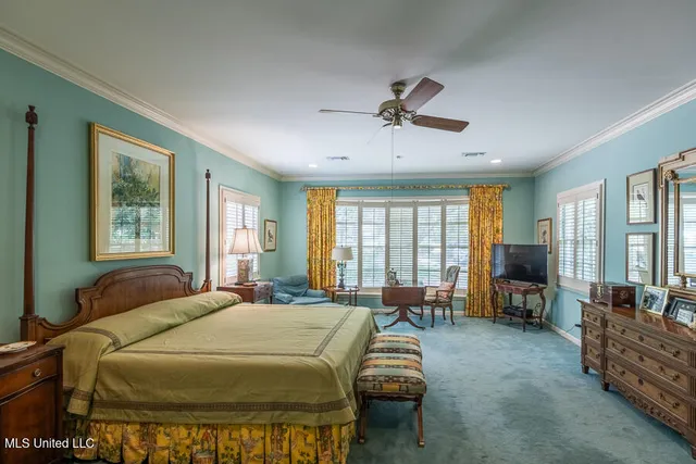 $695,000 | 9 Adam Circle, Natchez, MS 39120