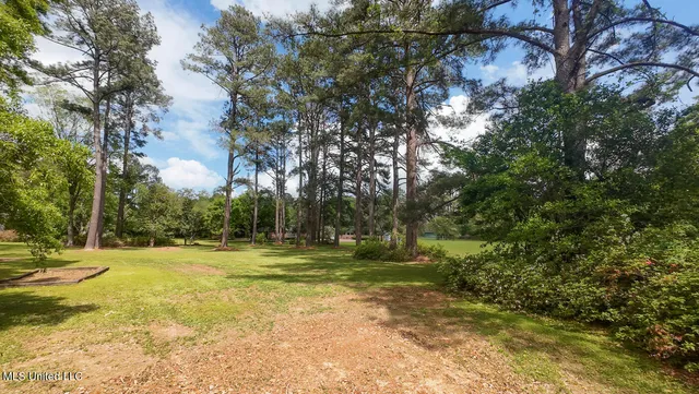 $695,000 | 9 Adam Circle, Natchez, MS 39120