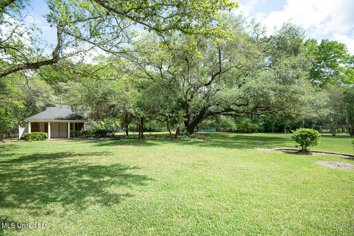 9 Adam Circle Natchez, MS 39120 - Photo 8 of 61 9AdamsCircle_Additional-23