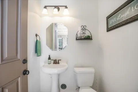 $1,695,000 | 1016 SANTALUZ Path, Austin, TX 78732