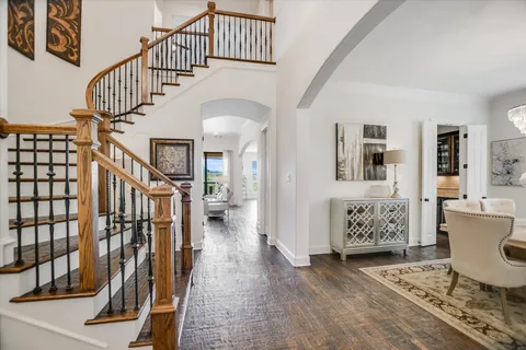 $1,695,000 | 1016 SANTALUZ Path, Austin, TX 78732