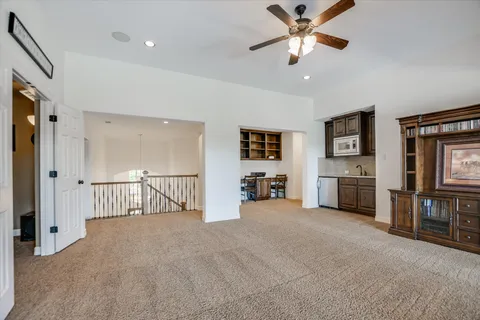$1,695,000 | 1016 SANTALUZ Path, Austin, TX 78732