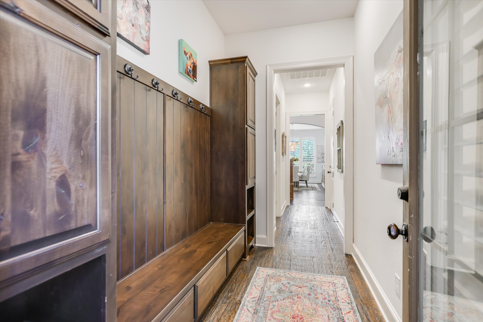 1016 SANTALUZ Path Austin, TX 78732 - Photo 31 of 40 The convenient mud area provides a perfect drop zone for bags, shoes, and jackets