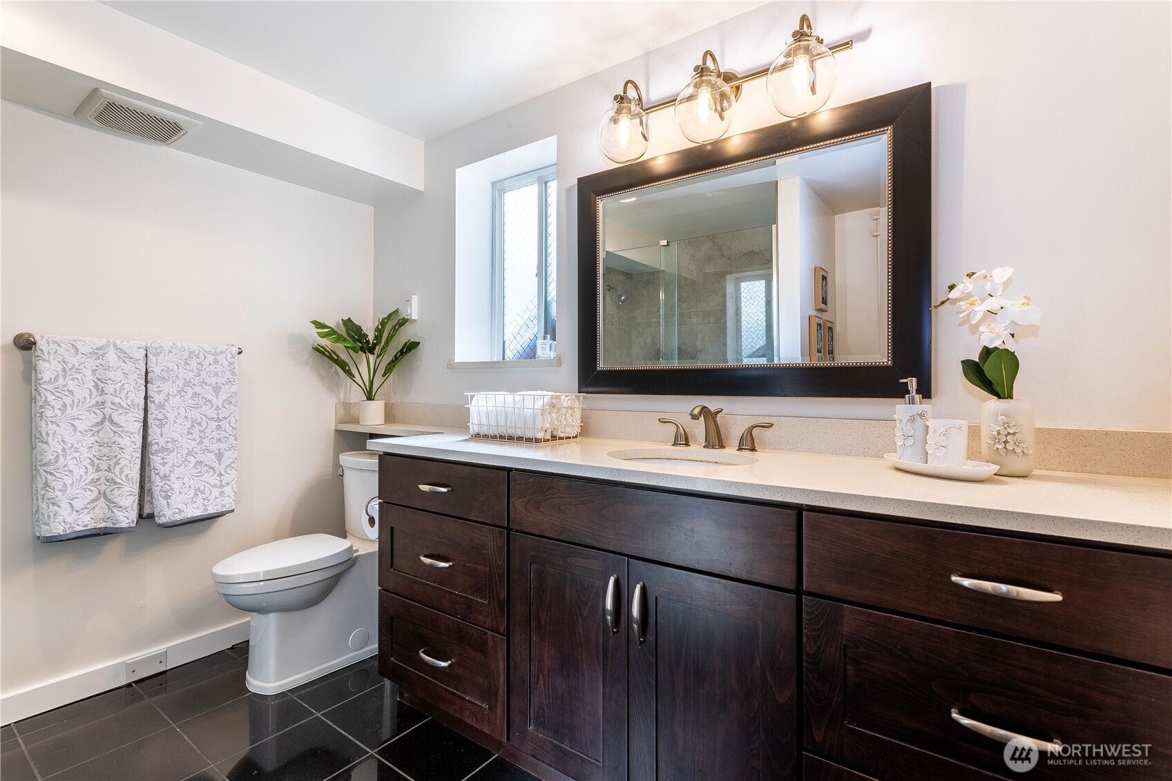 3905 Northeast 6th Street Renton, WA 98056 - Photo 22 of 32