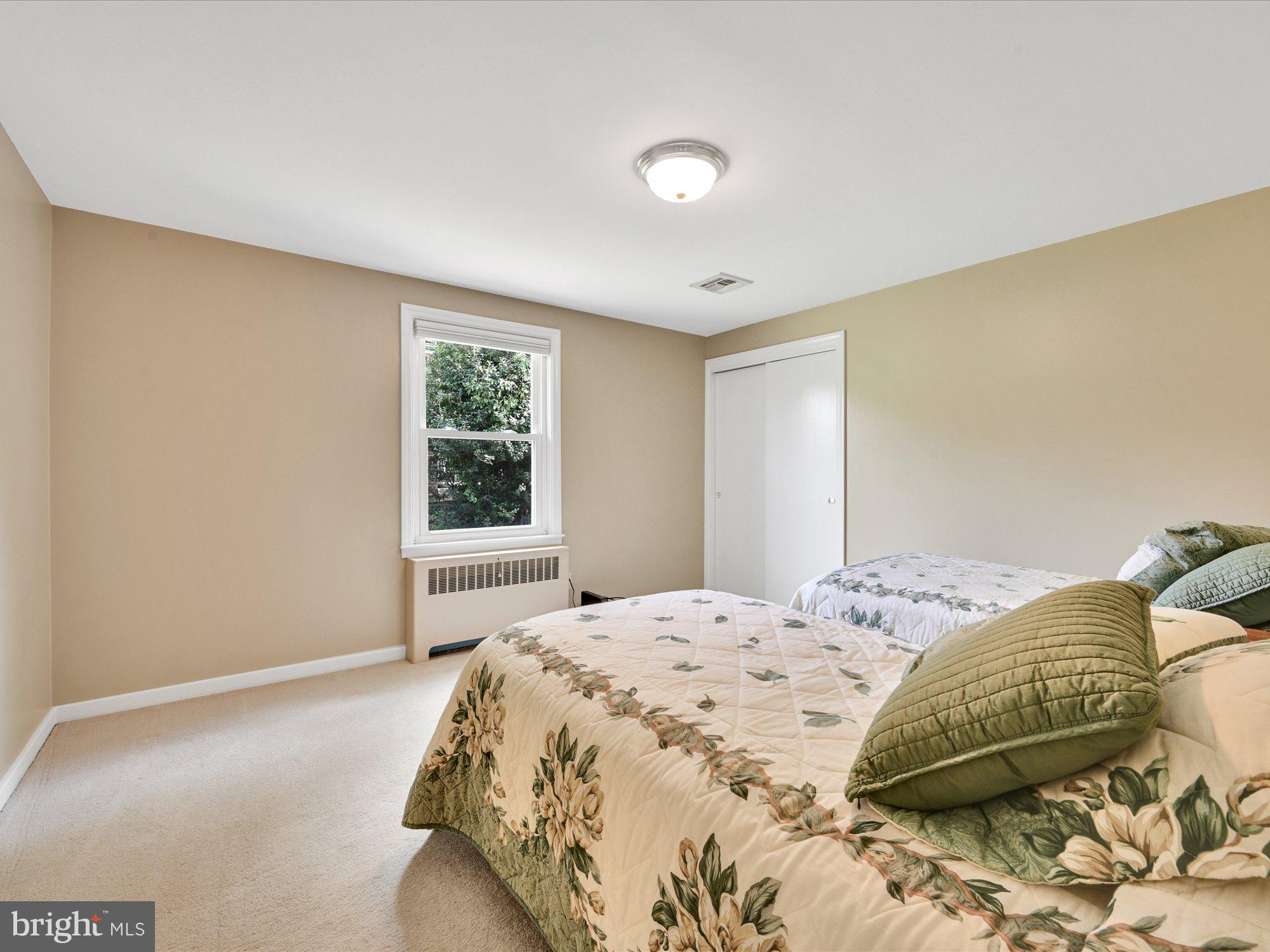 1351 Stratford Road York, PA 17403 - Photo 18 of 28 Gallery Image 18