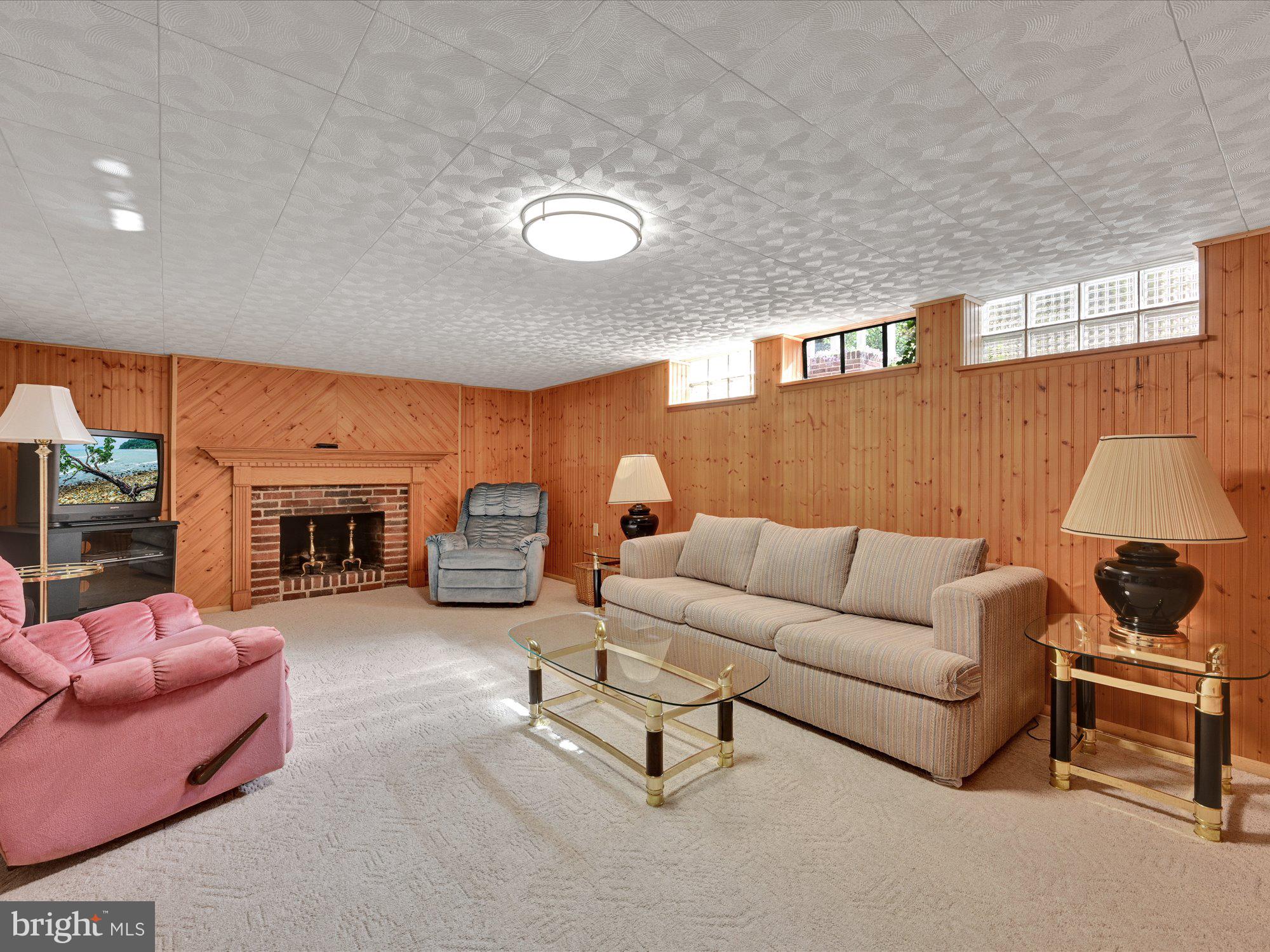 1351 Stratford Road York, PA 17403 - Photo 20 of 28 Gallery Image 20