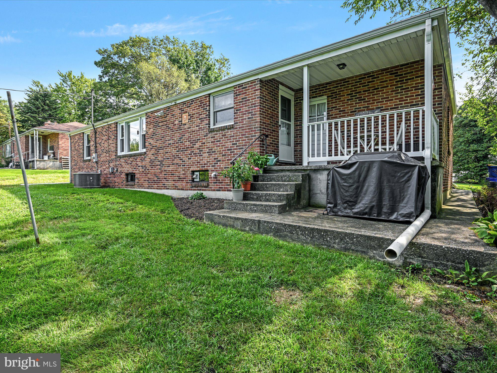 1351 Stratford Road York, PA 17403 - Photo 26 of 28 Gallery Image 26